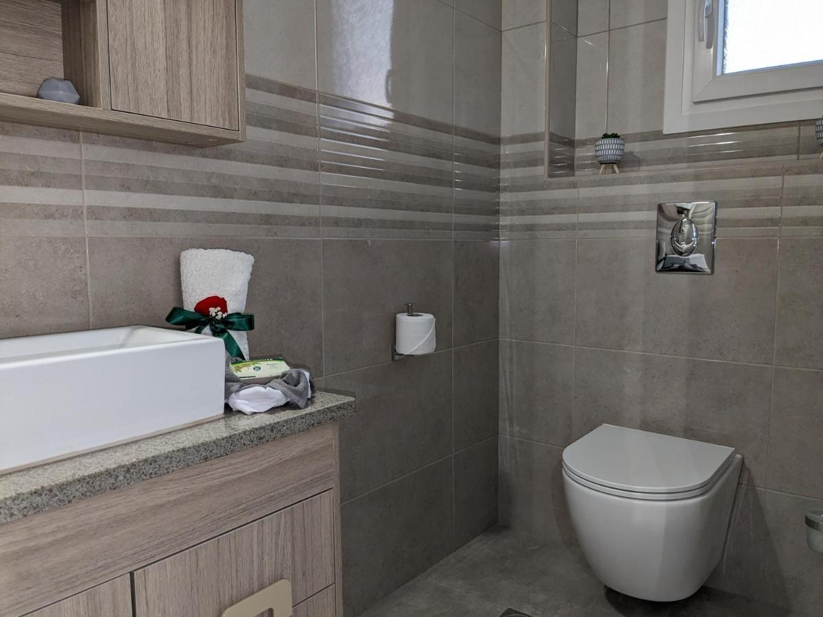 Cute Apartments Кефалос Екстериор снимка