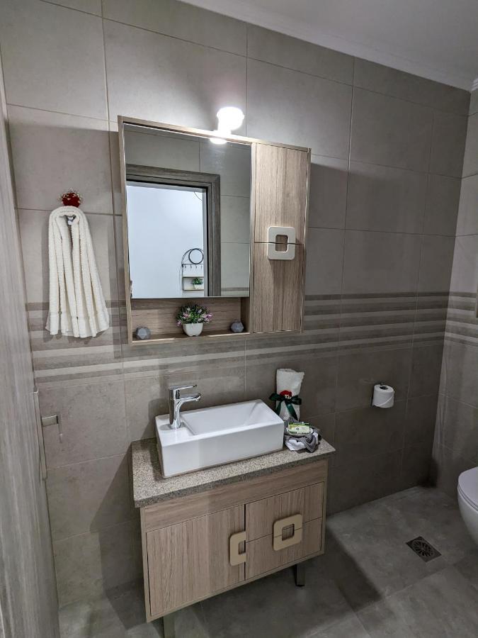 Cute Apartments Кефалос Екстериор снимка